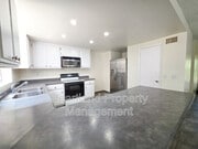 Photo - 778 N Glen Oaks Dr House