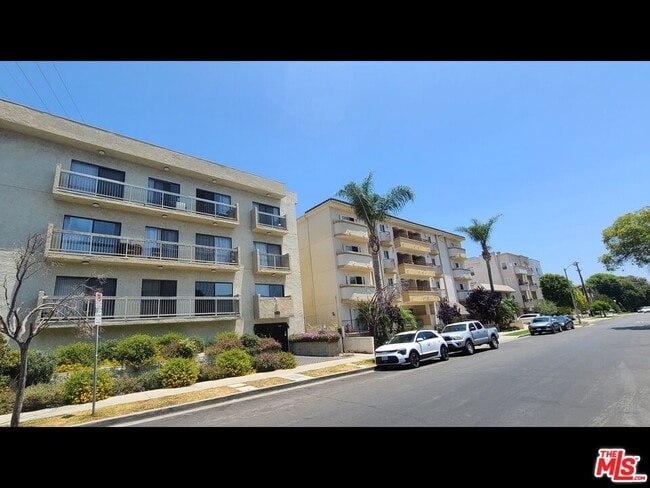 Photo - 1818 Glendon Ave Unit 103