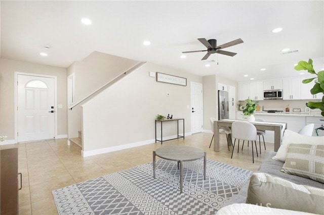 Photo - 757 S Brea Blvd