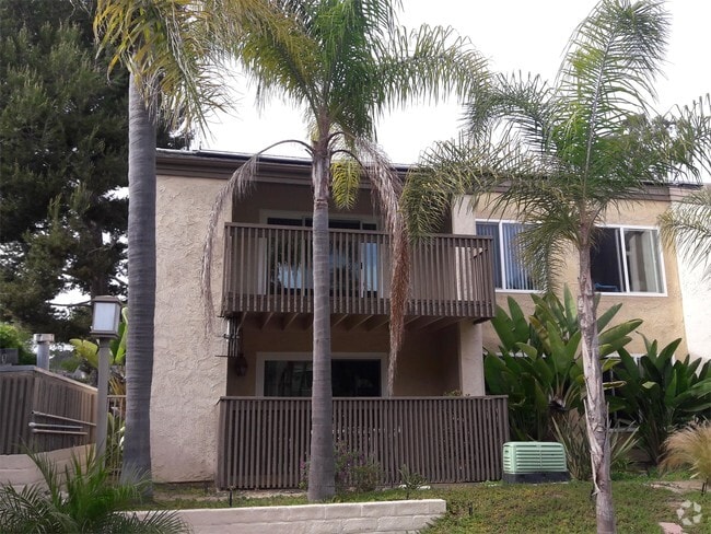 Building Photo - 8537 Villa La Jolla Dr Rental