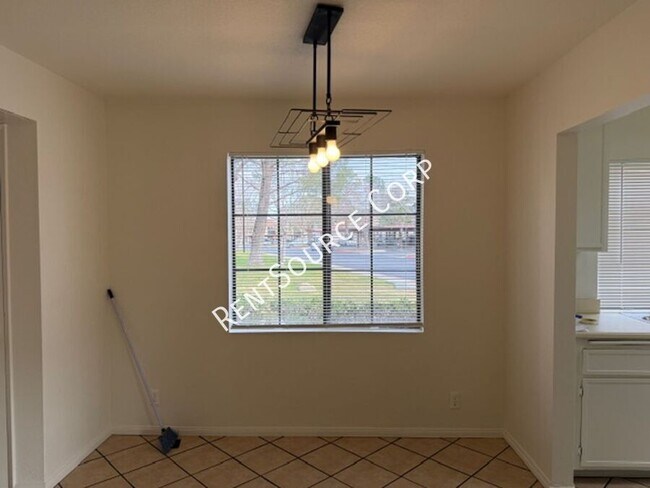 Photo - 2554 Olive Dr Unit #117