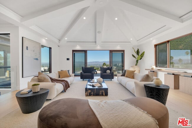 Photo - 3116 Elvido Dr