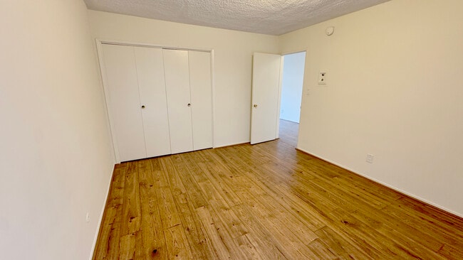 Photo - 701 S St Andrews Pl Unit 211