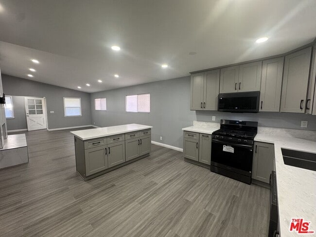 Photo - 19110 Annalee Ave