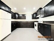 Photo - 114 W 50th St