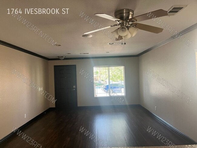 Photo - 1764 E Ivesbrook St