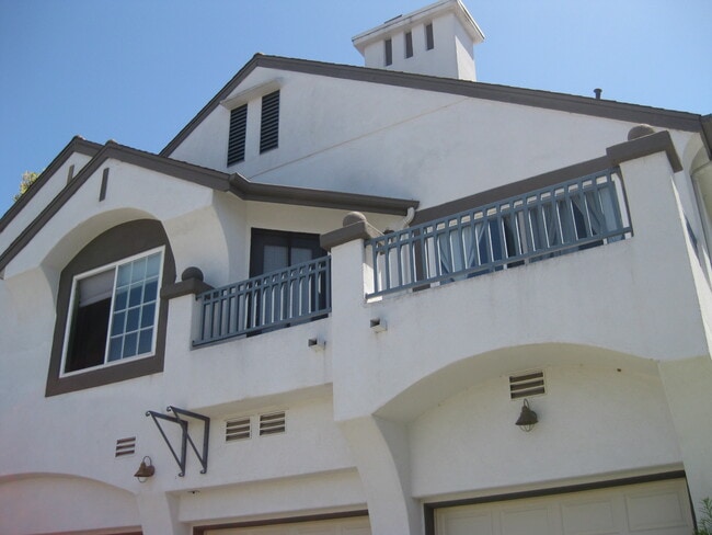 Photo - 16908 Robins Nest Way Unit 1