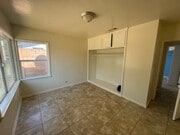 Photo - 735 Ramona Ave N