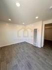 Photo - 1101 W Oak Ave