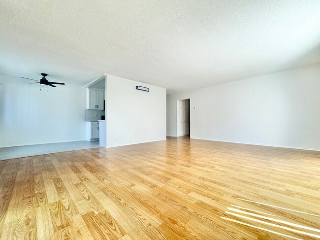 Photo - 930 S Shenandoah St Unit 5