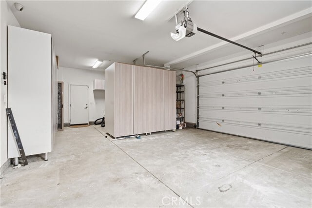 Building Photo - 16923 Royal Pines Ln