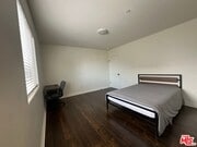 Photo - 1253 W 35th St