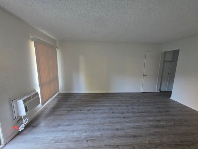 Photo - Newly Renovated 1 Bedroom Apartment only 10 minutes from Disneyland