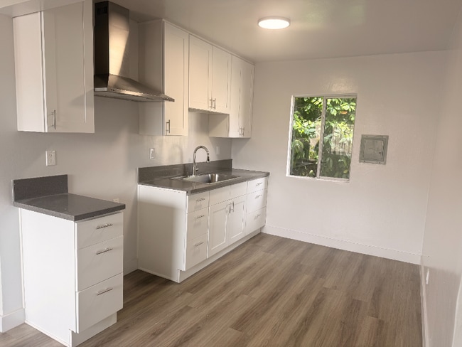 Photo - 115 E Colden Ave Unit 05