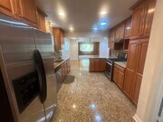 Photo - 429 Paulette Pl