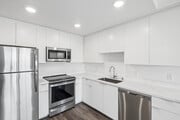 2BR, 2BA - 803SF - Kitchen - El Jardin