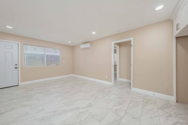 Photo - 12541 Fletcher Dr Unit JADU