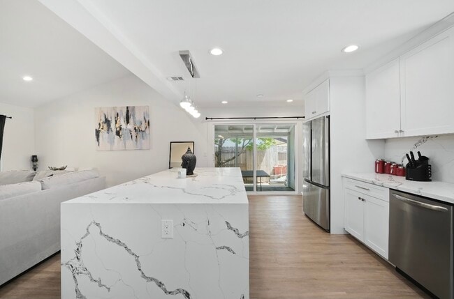 Photo - 895 Rutgers Ave Unit 895 Rutgers