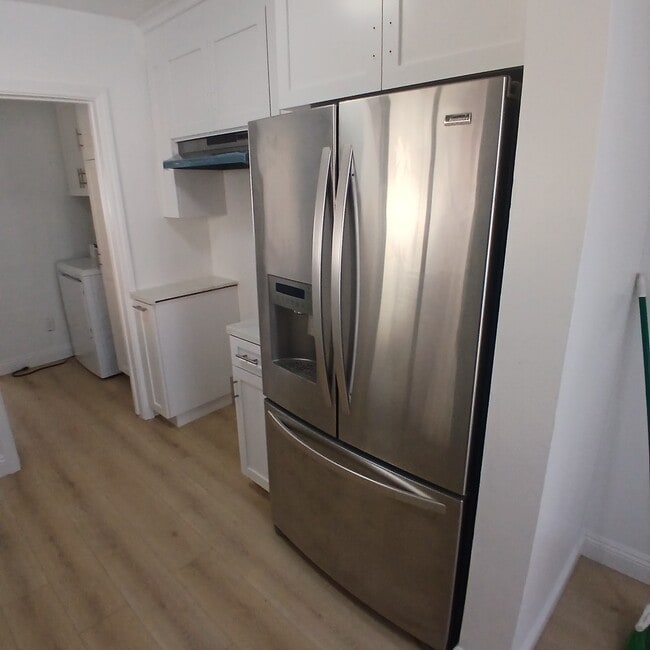 Photo - 434 S Del Mar Ave Unit 432  A  S Del Mar Ave