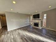 Photo - 2810 Sherwin Ave Unit A