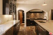 Photo - 124 N Woodburn Dr