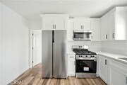 Photo - 523 W 78th St Townhome