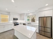 Photo - Newly Constructed 2B/2.5BA Townhome in Esc...