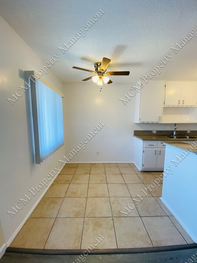 UNIT #9 DINE-IN KITCHEN - 1049 N Mariposa Ave