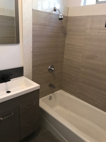 Photo - 10214 Darby Ave Unit 1