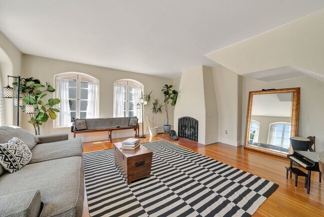 Photo - Luxury Bayside Living in Loma Portal with 5 bedrooms & 3 baths!