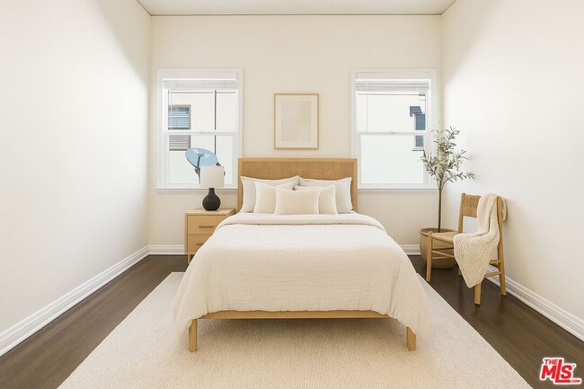 Photo - 111 N Harper Ave Unit 1/2