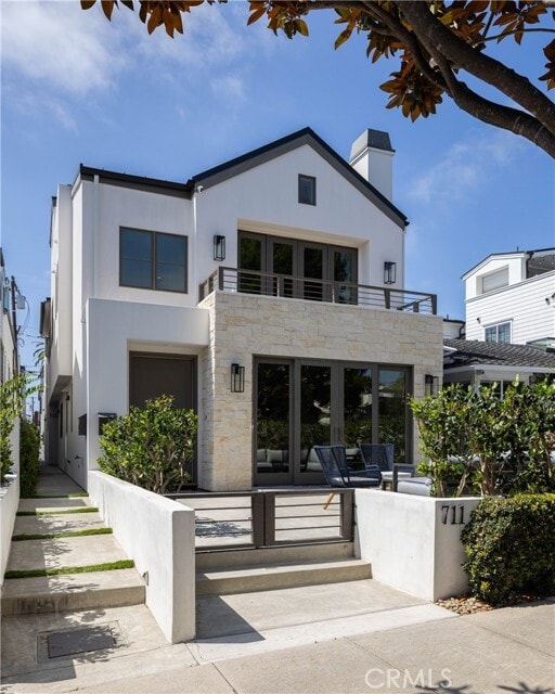 Photo - 711 Marigold Ave