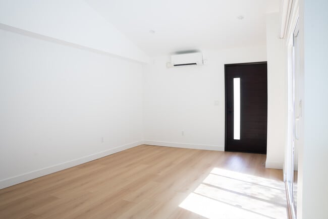 Photo - 3103 Motor Ave