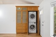 Photo - 325 Vernon Ave Unit 4