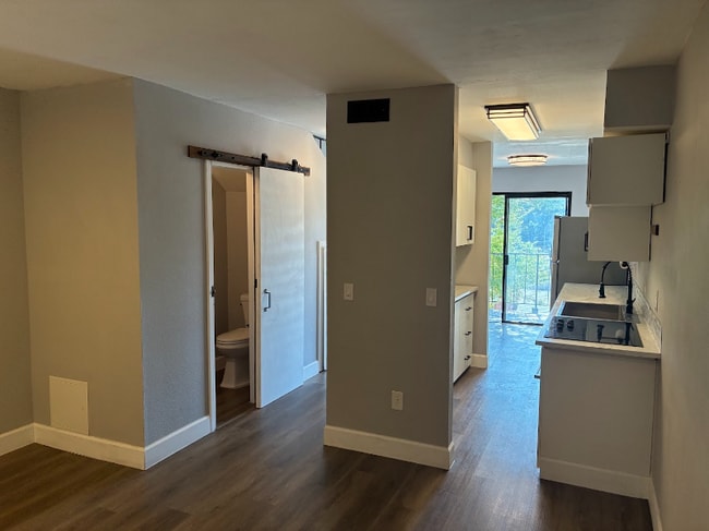 Photo - 4331 53rd St Unit Apt 15