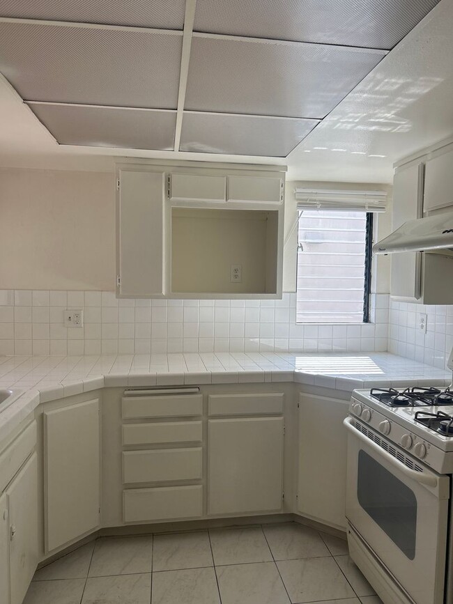 Photo - Most Desirable North Alhambra Condo Right Across from City Hall and Walking to Alhambra HS Unit 20