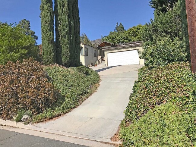 Photo - 3-Bedroom Home in Glendale's Foothills with RV Parking!