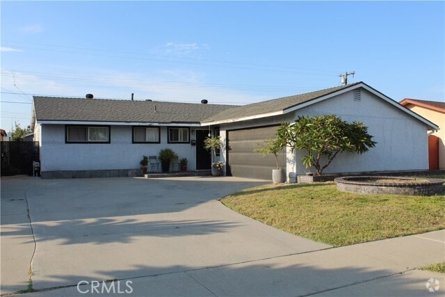 Building Photo - 6648 San Haroldo Way Rental