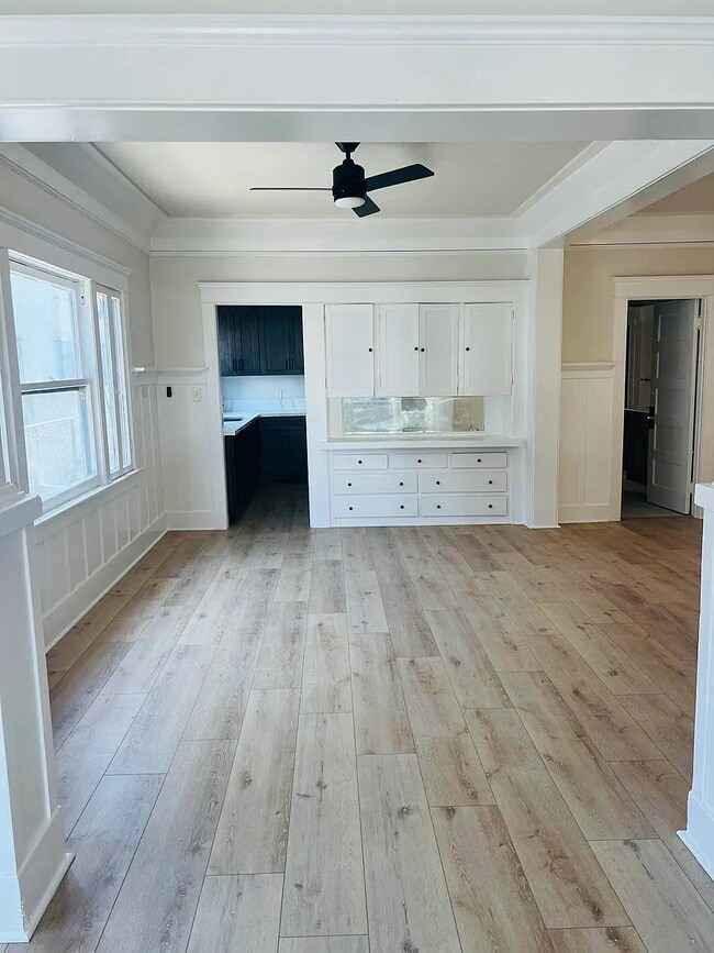 Photo - 1328 Constance St