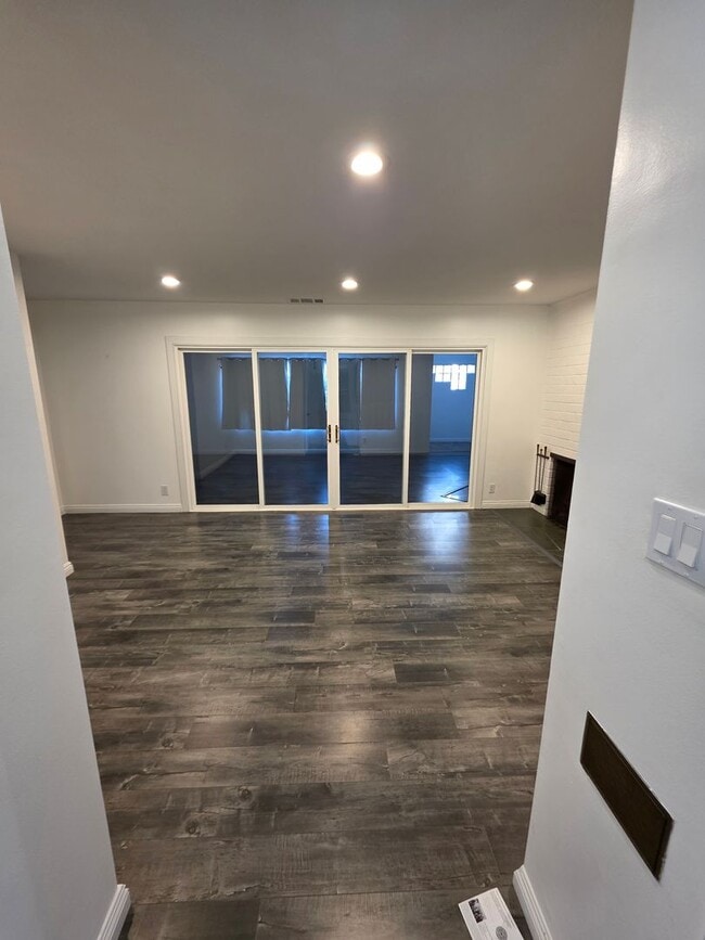 Photo - Whittier Hidden Gem with Endless Appeal