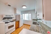 Photo - 927 6th St Apartment Unit 1