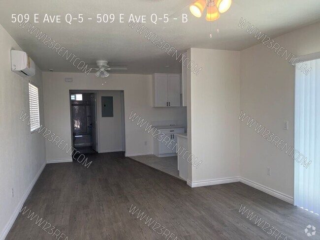 Building Photo - 509 E Ave Q-5 Unit B Rental