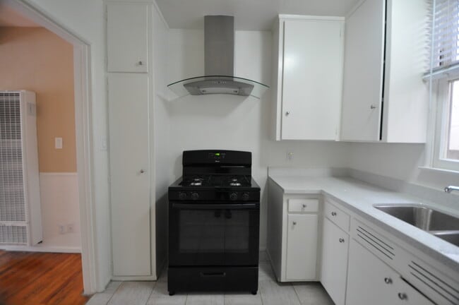 Photo - 14830 Dickens St Unit 02