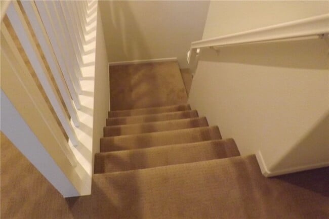 Photo - 15 Tulare Dr