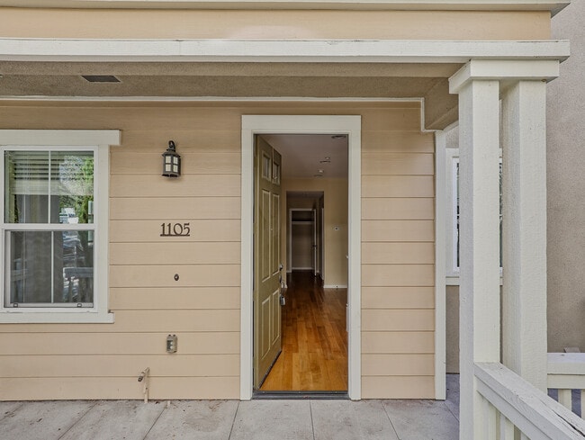 Photo - 2303 Jefferson St