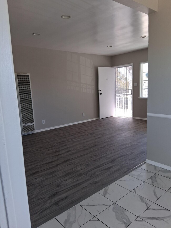 Photo - 1421 W 84th Pl Unit 1421 half