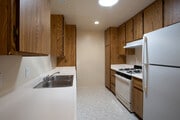 2BR, 2BA - 1045 SF - Villa Santa Fe Apartments