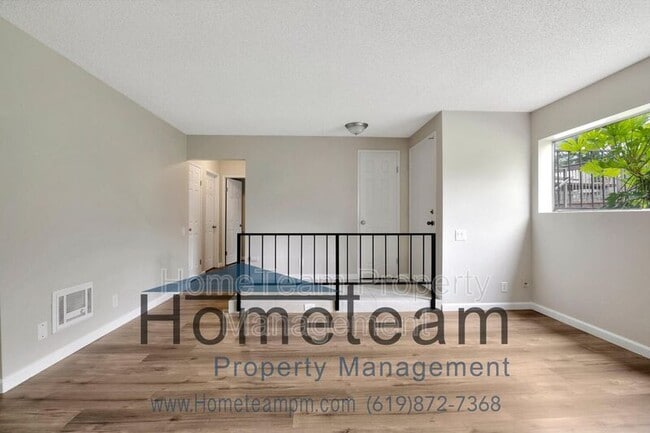 Building Photo - 8075 Caminito de Pizza Unit #C