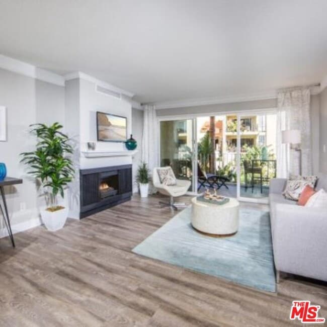 Photo - 6600 Beachview Dr Unit 117