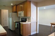 Photo - 490 Glenhill Dr House